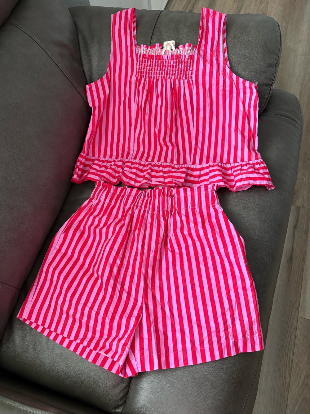 entro Hot Pink & Pink Striped Two-Piece Shorts Set